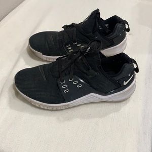 Free Metcon 2 Training ShoeWomen's